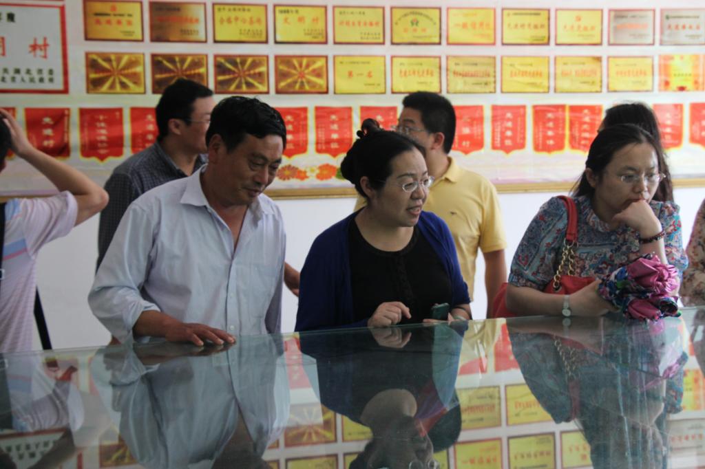 教师进农户，理论下基层——今年会jinnianhui官网全体党员教师赴英山县乌云山村学习调研