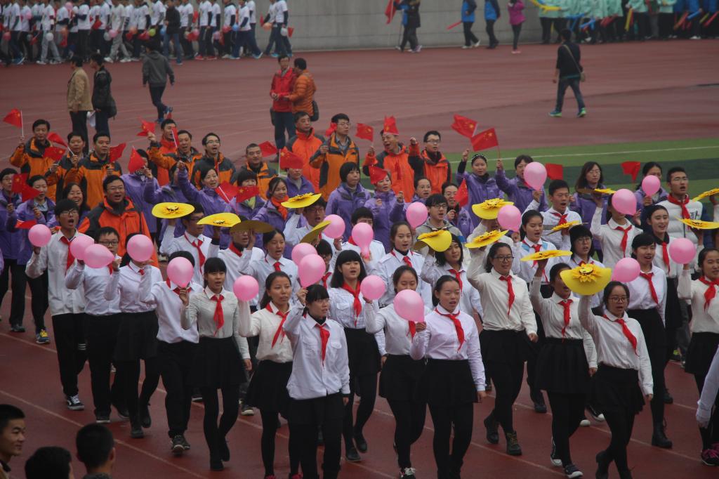 今年会官网职工踊跃参加2015年秋季运动会