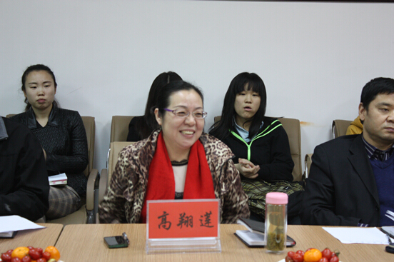 今年会jinnianhui官网师生座谈会顺利举行